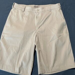 Nike Men's Light khaki Flat Front Shorts‎